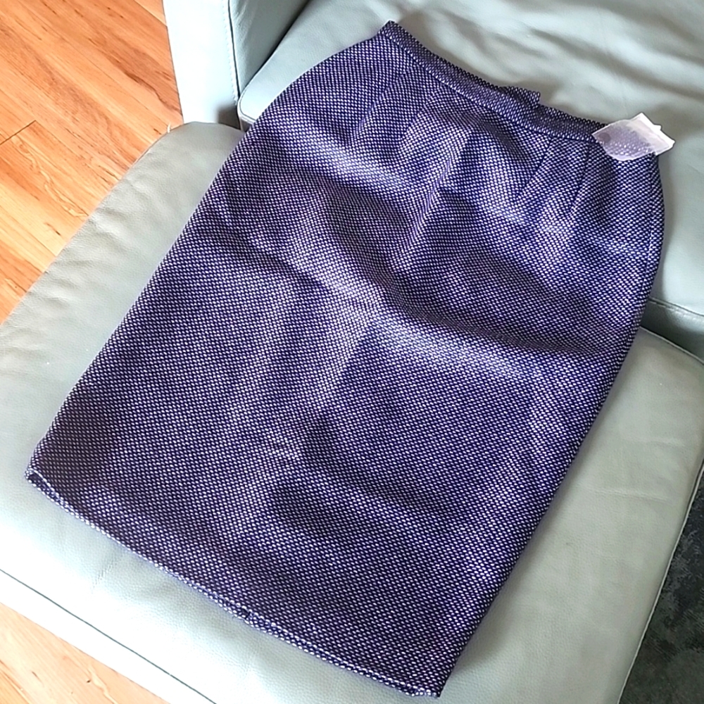 Doncaster Metallic Pencil Skirt, NEW with TAGS, Size 8